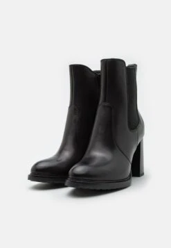 Leather Stivaletti Con TaccoBlack Donna Stivaletti ANJ11N02F-Q11 10 Leather Stivaletti Con TaccoBlack Donna Stivaletti ANJ11N02F-Q11 -Anna Field 905be349a0424c6ebaa958778d635f40