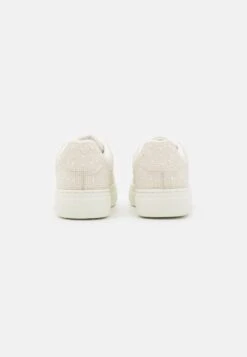 Sneakers BasseOff-White Donna Sneakers ANJ11A037-A11 11 Sneakers BasseOff-White Donna Sneakers ANJ11A037-A11 -Anna Field d3b67d0bf0f5472984c10fecfec1cafd